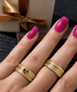 Alianças de Casamento 8mm Diamantado com Coração Vazado