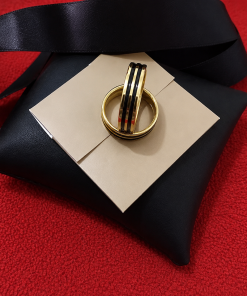 Alianças de Namoro 6mm Dourado e Preto com Frisos
