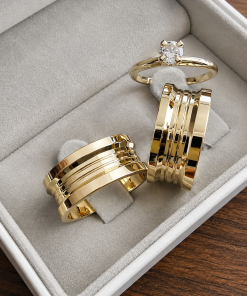 Alianças de Casamento 10mm em Moeda Antiga Anatômica, Banhadas a Ouro 18k, com Anel Solitário Opcional