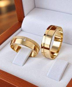 Alianças de Casamento 6mm, Moeda Antiga, Friso Diamantado com Zircônia, Banhado a Ouro 18K