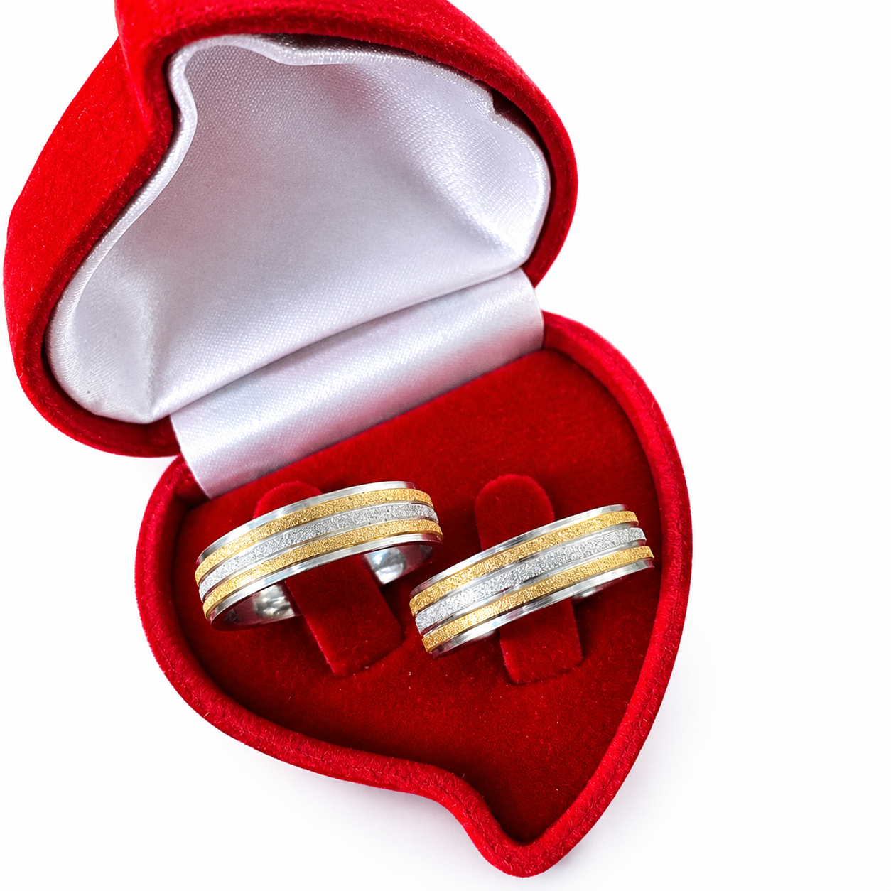 Alianças de Namoro 6mm Diamantado com Fios Banhados a Ouro 18K