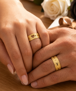 Alianças de Casamento 8mm Diamantado com Coração Vazado