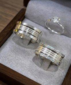 Alianças de namoro em prata 950 9mm, estilo Bulgari com 3 frisos finos diamantados e zircônia