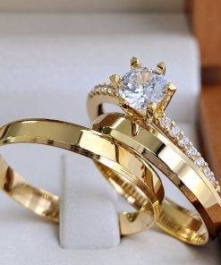 Alianças de Casamento 3mm Modelo Trabalhado Chanfrado, com Anel Solitário Cravejado Incluso