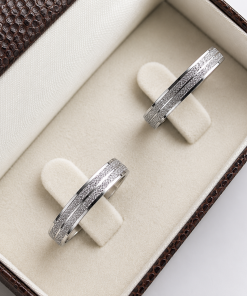 Alianças Finas de Compromisso 4mm Diamantado Azul em Aço Cirúrgico