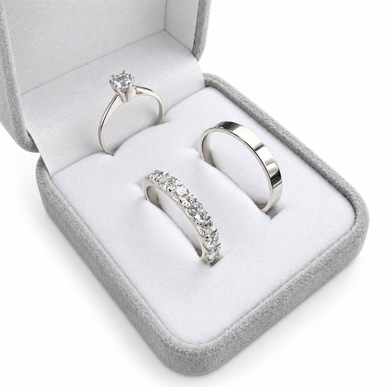 Alianças de Namoro em Prata 950 4mm, Modelo Beth, Cravejada com Zircônias