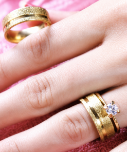 Alianças De Noivado Banhado A Ouro 18k - 8mm Diamantado Com 1 Friso