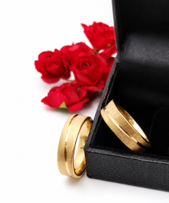 Alianças De Noivado Banhado A Ouro 18k - 6mm - Fosco Com Friso Mod 02