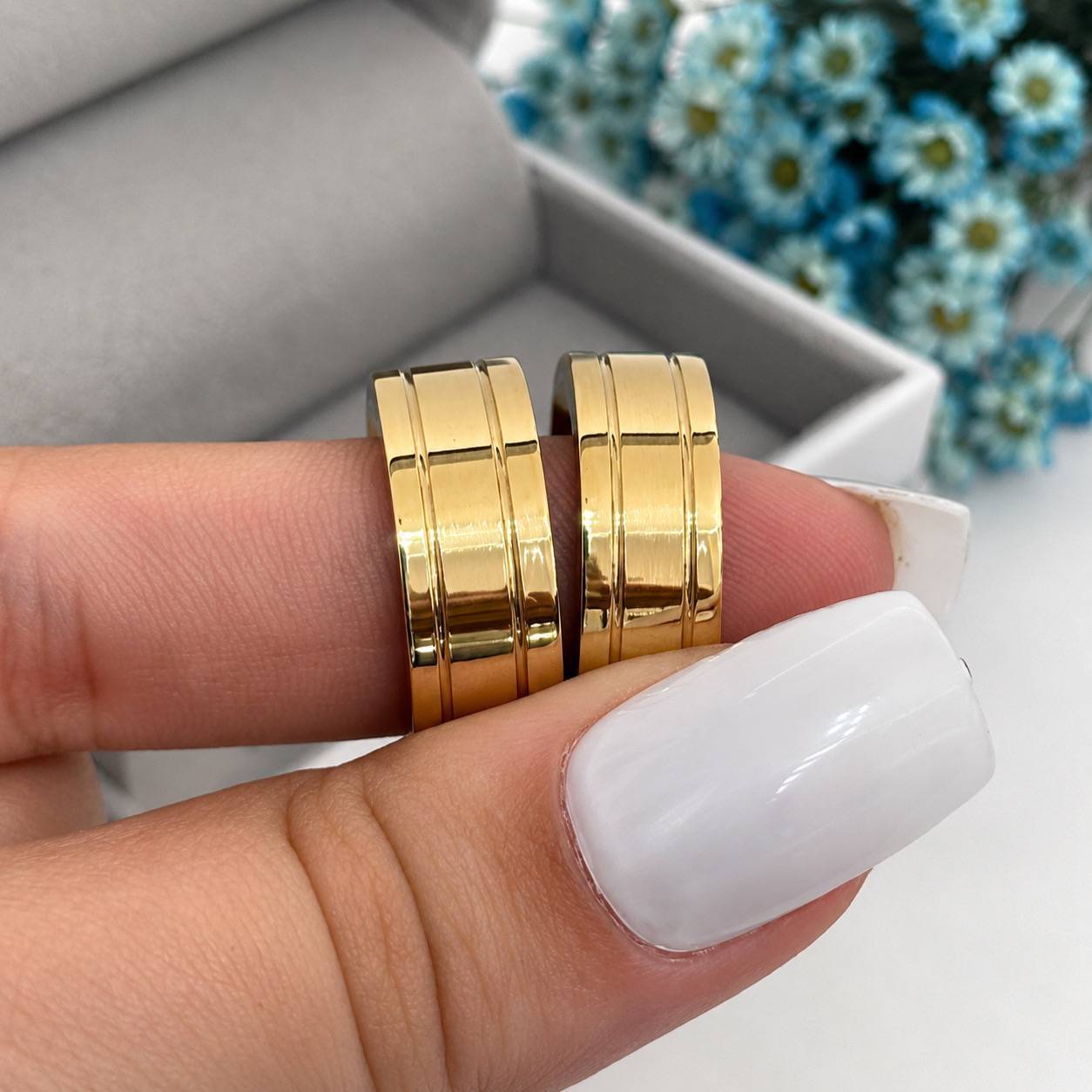 Alianças de Casamento 8mm, Moeda Antiga, Modelo Kiara 02, Anel Opcional