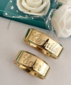 Alianças de Casamento 8mm, Chanfrado, Nomes Externos, Moeda Antiga, Banhada a Ouro 18K