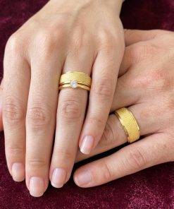 Alianças de Casamento 8mm Banhado a Ouro 18K – Diamantado Anatômico