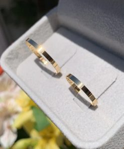 Alianças de Casamento | Modelo Reto | Semi Anatômico | Ouro 18K (2g) | Largura 1,5mm