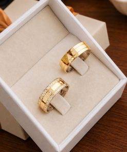 Alianças de Casamento 6mm | Moeda Antiga | Com 30 Pedras de Zircônia | Banhado a Ouro 18k