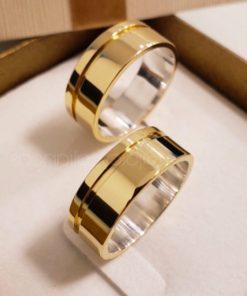 Alianças de Casamento 8mm com Friso Lateral Reto - Modelo Anatômico