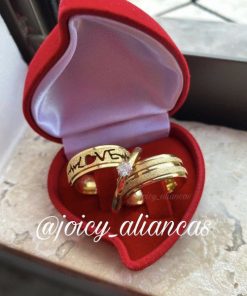 Trio De Alianças Aço Cirúrgico Banhado A Ouro 18k - 8mm - Diamantado Love.